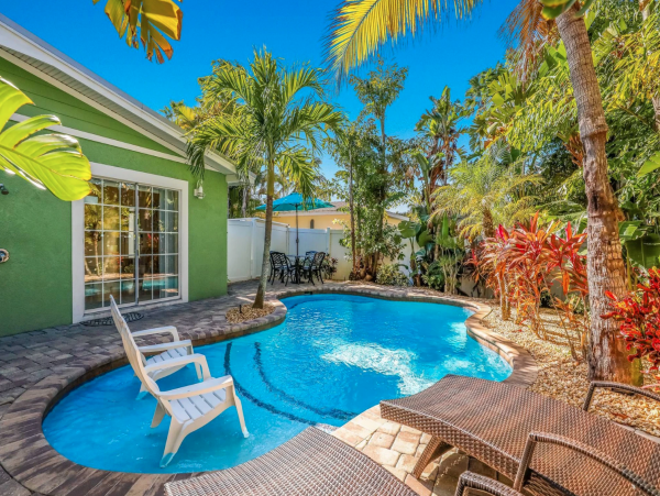 Key West cottage a couple blocks to beach